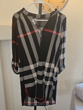 Black Plaid Longline Buttoned Tunic with Red Accents